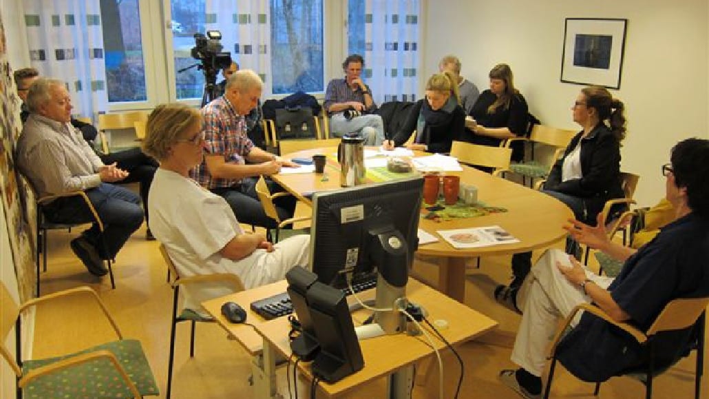 Bilder från presskonferens